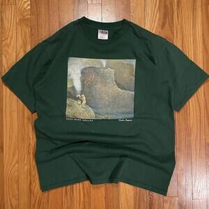 Vintage Oneita Tee size L Green American Art Western Painting TShirt MADE IN USA